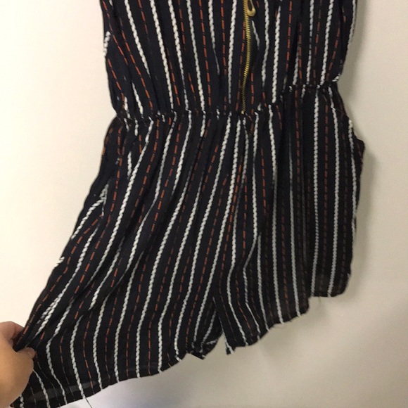 Romper - Picture 3 of 5